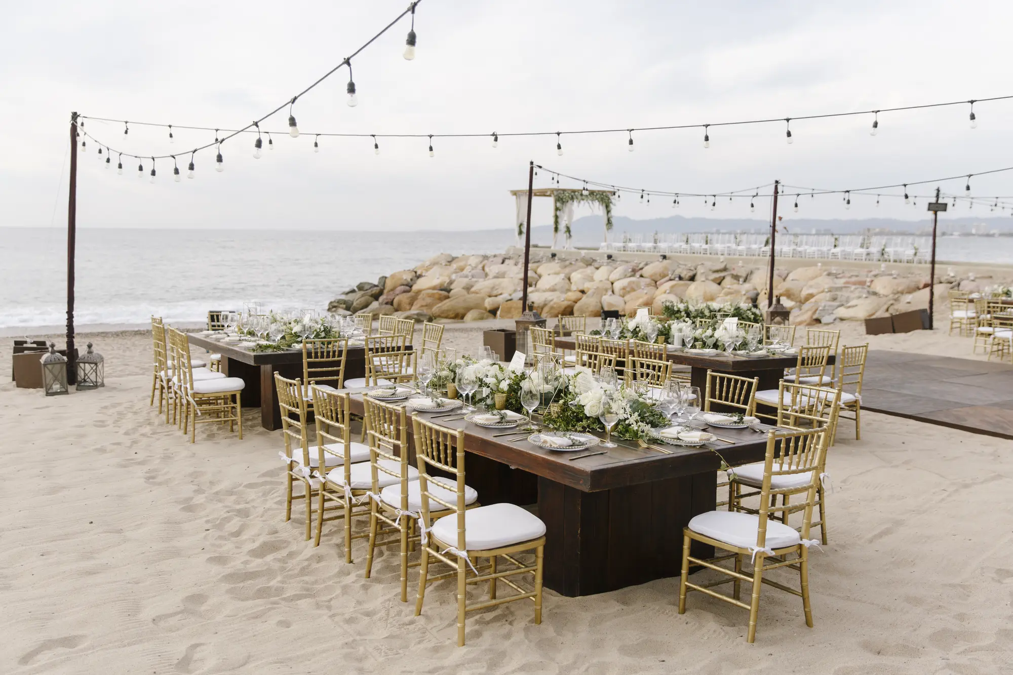 Jackie & Mark Wedding Photographer in Puerto Vallarta — Photo 46 by Evgenia Kostiaeva