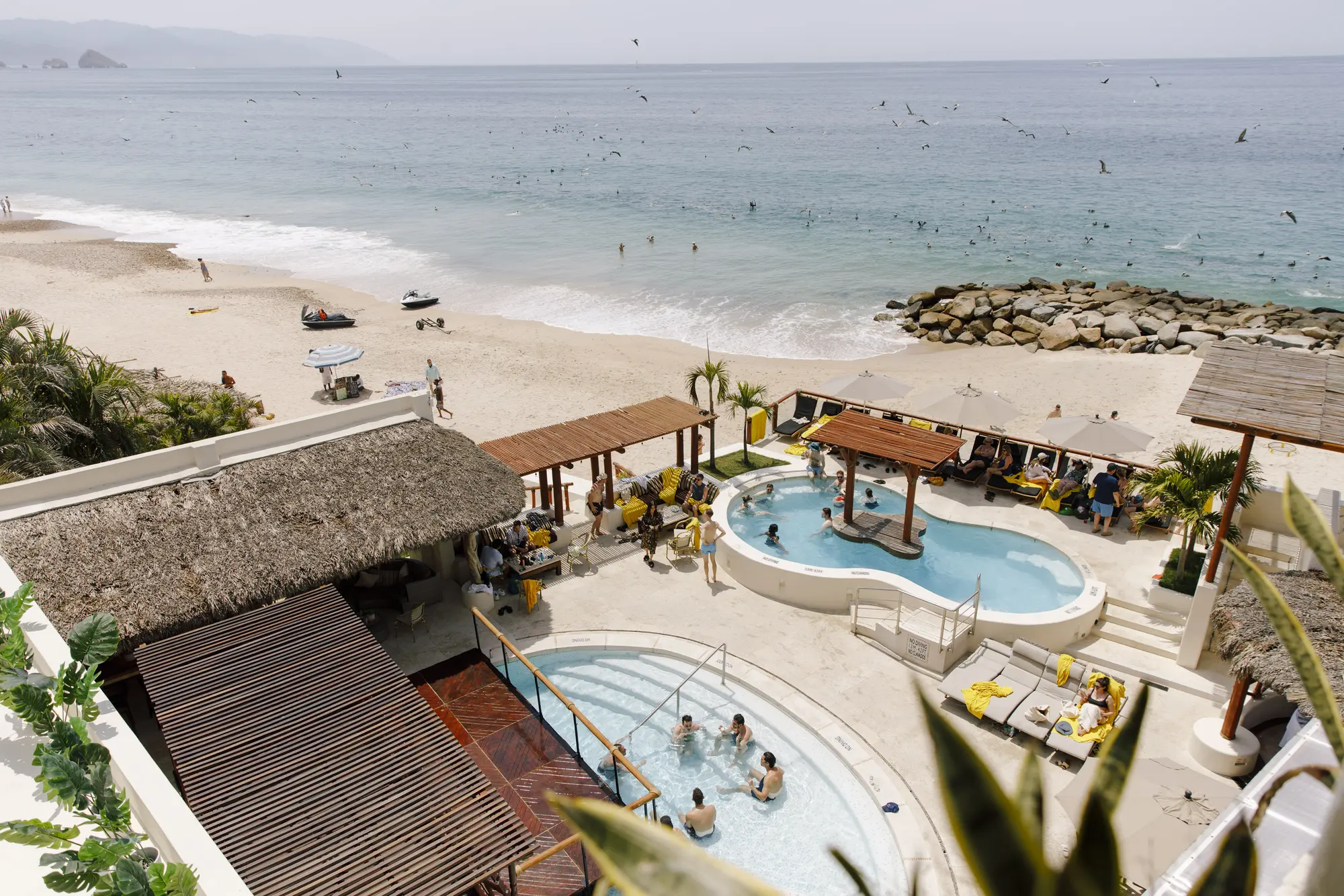 Katy & Declan Wedding Photographer in Puerto Vallarta — Photo 2 by Evgenia Kostiaeva